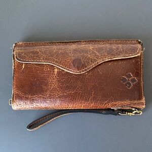 Patricia Nash Brown Leather Wristlet Wallet Many System to  Organize Western